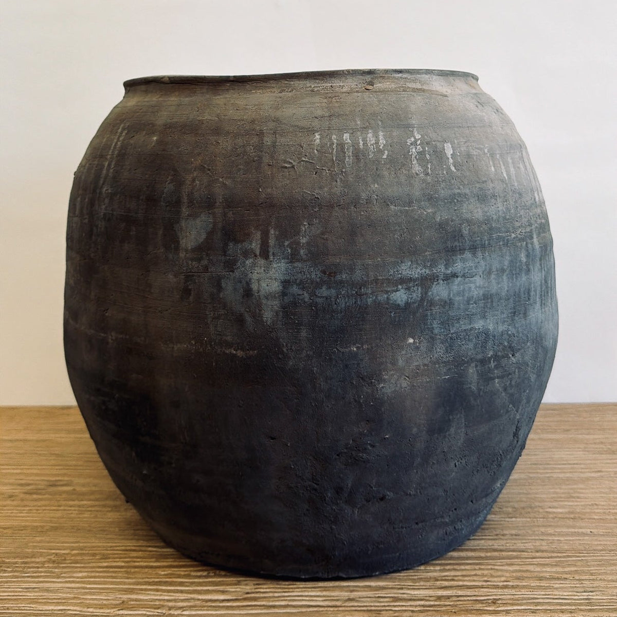 Medium Water Pot 1