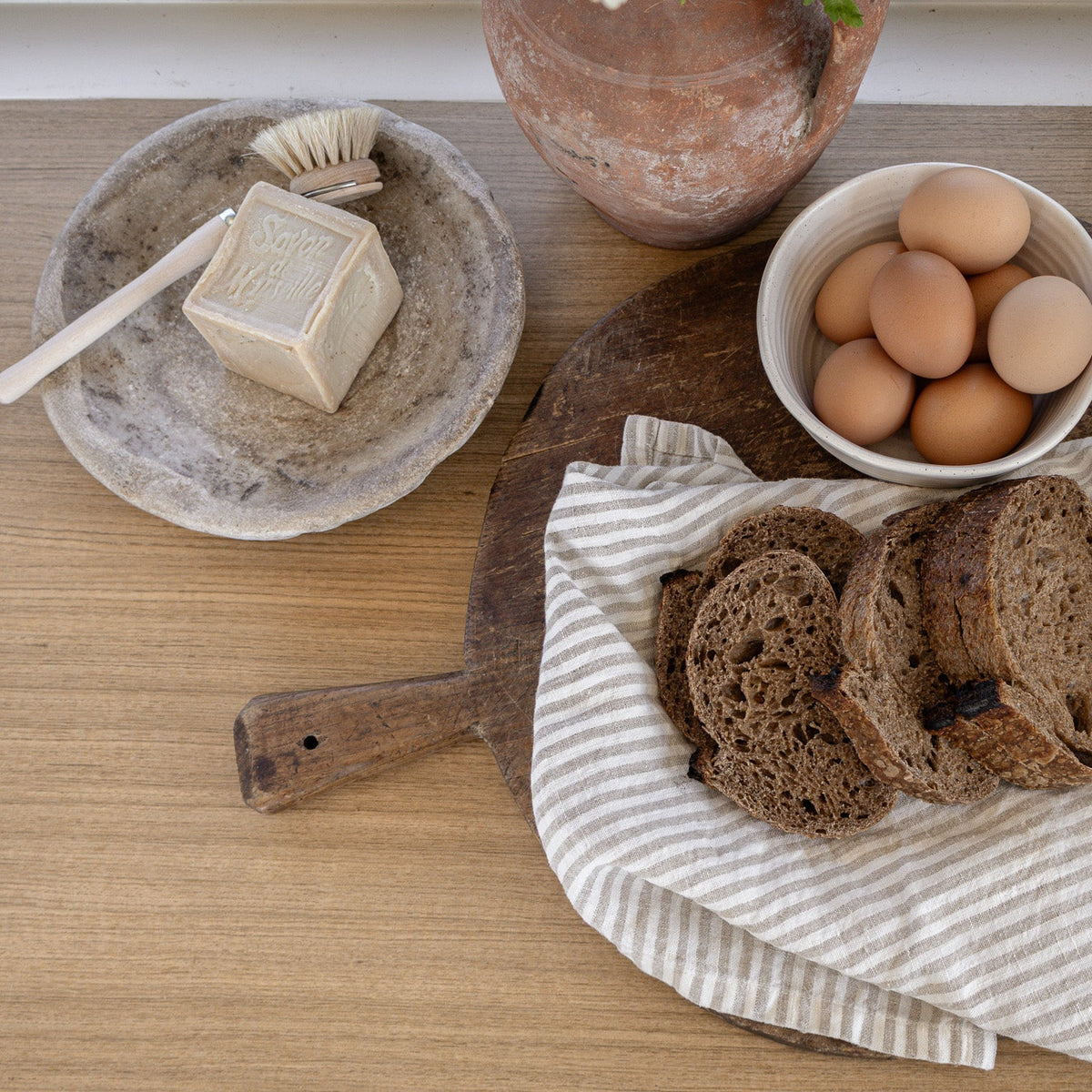 Everyday Dish Brush in beech with soft horsehair bristles